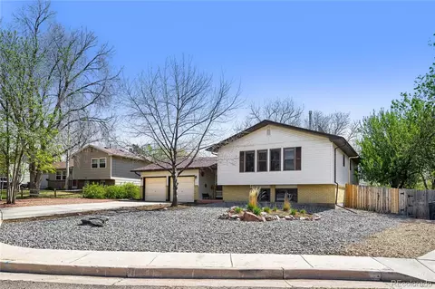 7452 Colonial Dr, Fountain, CO 80817