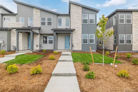 20530 E 58th Ave, Aurora, CO 80019
