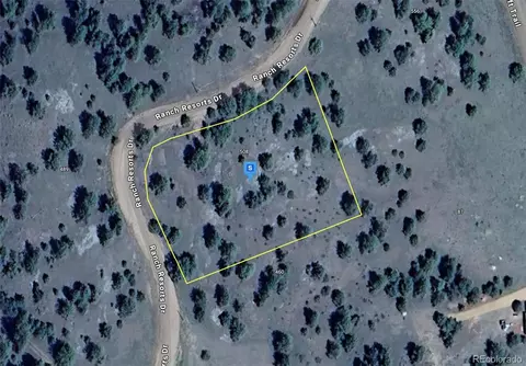 508 Ranch Resorts Dr, Florissant, CO 80816