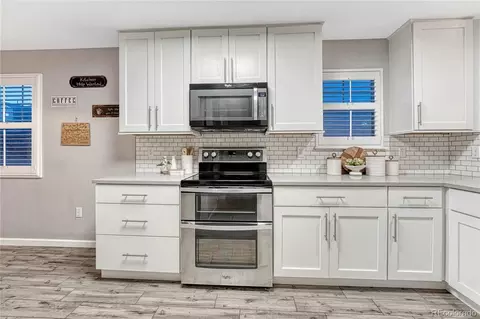 22056 E Jamison Pl, Aurora, CO 80016 photo 6