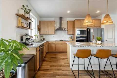 8696 Hotchkiss St, Littleton, CO 80125