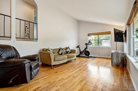 4659 Euclid Cir, Centennial, CO 80121 photo 3