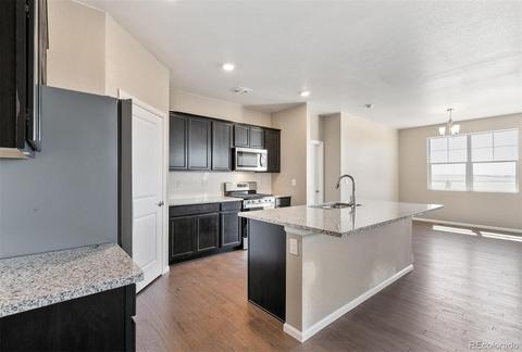 111 S Quantock St, Aurora, CO 80018 photo 8