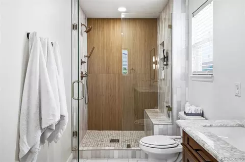 Bath - 22079 E Belleview Pl, Aurora, CO 80015 photo 7 of 8