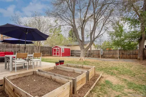 Exterior - 6920 E 5th Ave, Denver, CO 80220 photo 6 of 9