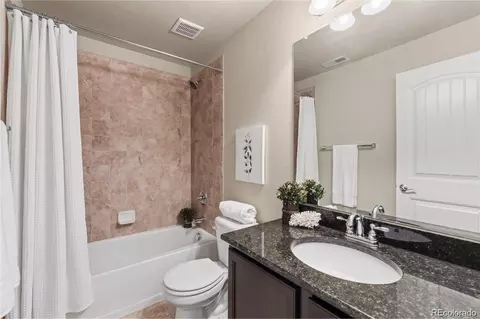 Bath - 6659 12th St, Frederick, CO 80530 photo 4 of 4