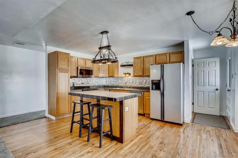 17219 E Hamilton Ave, Aurora, CO 80013 photo 2