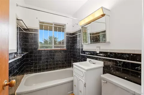 Bath - 5760 E Floyd Ave, Denver, CO 80222 photo 1 of 2