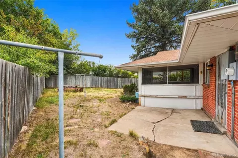 Exterior - 5760 E Floyd Ave, Denver, CO 80222 photo 3 of 8