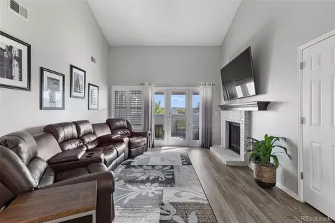 9364 Bauer Ct, Lone Tree, CO 80124 photo 11