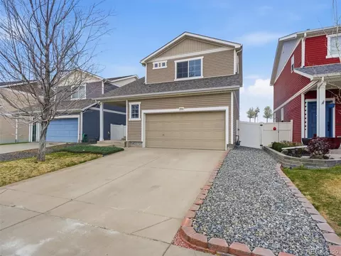 Exterior - 20641 Randolph Pl, Denver, CO 80249 photo 8 of 9