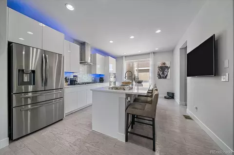 15795 E Broncos Pl, Englewood, CO 80112