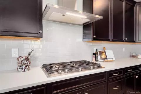 Kitchen - 26902 E Ottawa Pl, Aurora, CO 80016 photo 4 of 5