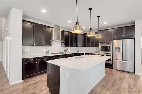 Kitchen - 26902 E Ottawa Pl, Aurora, CO 80016 photo 2 of 5