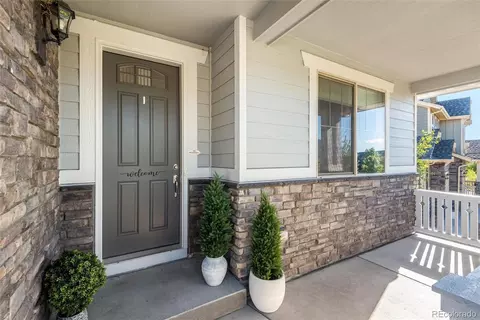 Exterior - 26902 E Ottawa Pl, Aurora, CO 80016 photo 4 of 10