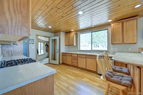 Kitchen - 447 Blacksmith Rd, Hartsel, CO 80449 photo 3 of 4