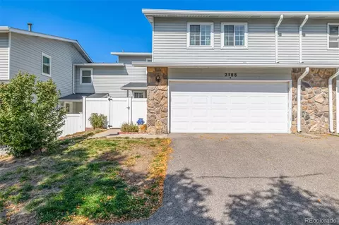 2588 S Vaughn Way #E, Aurora, CO 80014