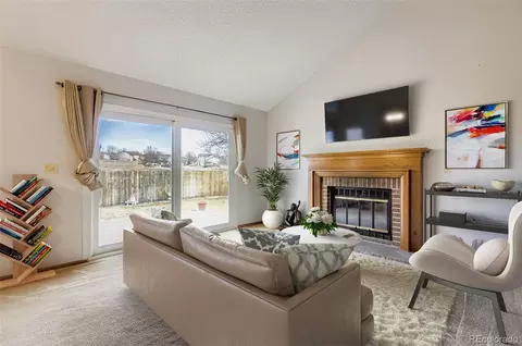 Living - 19583 E Linvale Dr, Aurora, CO 80013 photo 2 of 5