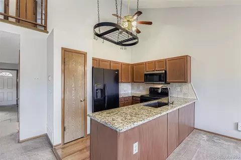 Kitchen - 19583 E Linvale Dr, Aurora, CO 80013 photo 3 of 3