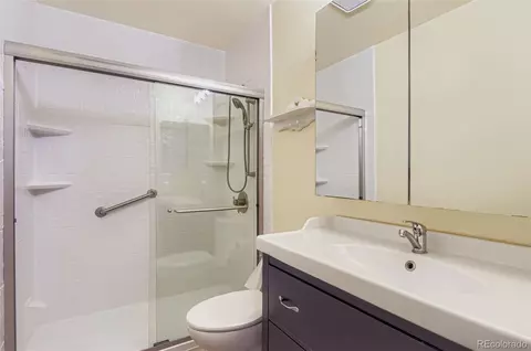Bath - 19583 E Linvale Dr, Aurora, CO 80013 photo 4 of 4