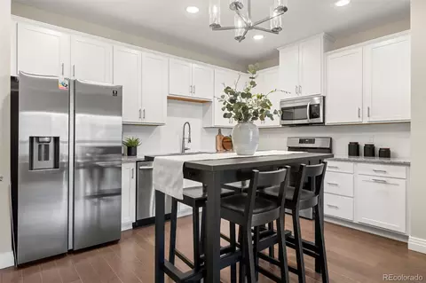 1841 S Dunkirk St #302, Aurora, CO 80017