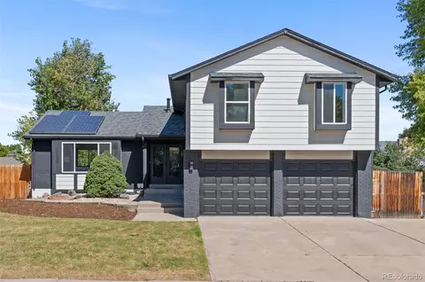 7529 W Frost Dr, Littleton, CO 80128