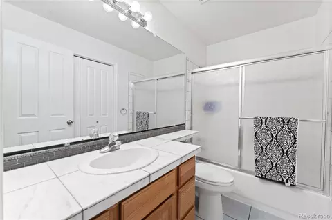 55331 E Apache Pl, Strasburg, CO 80136 photo 10