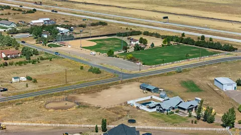 55331 E Apache Pl, Strasburg, CO 80136 photo 21