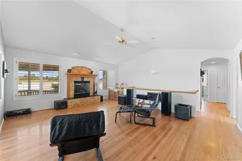 55331 E Apache Pl, Strasburg, CO 80136 photo 4