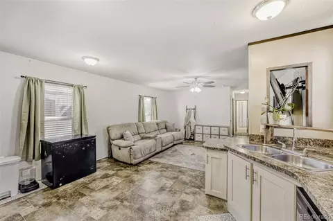 211 B St, Evans, CO 80620 photo 14