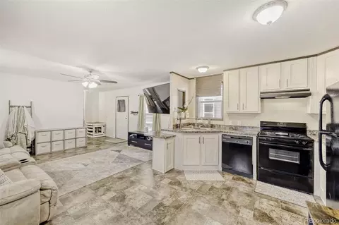 211 B St, Evans, CO 80620 photo 6