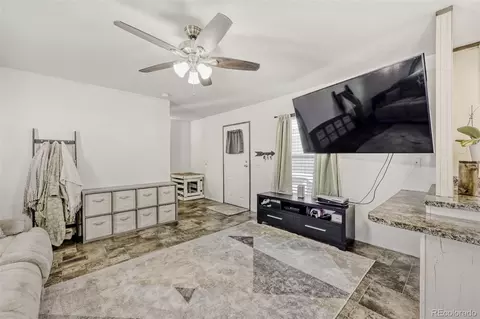 211 B St, Evans, CO 80620 photo 9