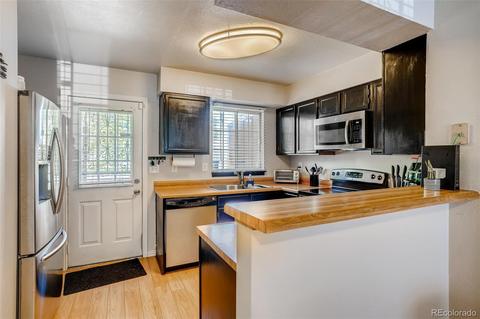11941 E Kepner Dr, Aurora, CO 80012 photo 5
