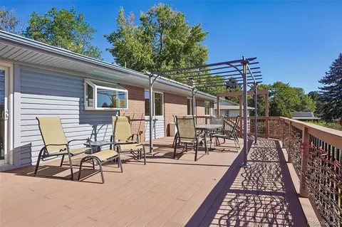 Exterior - 1576 S Wright Ct, Lakewood, CO 80228 photo 3 of 6