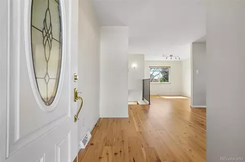 Entry Way - 1576 S Wright Ct, Lakewood, CO 80228 photo 2 of 2