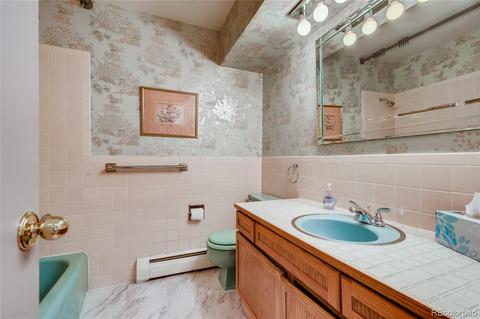 7043 E Ohio Dr, Denver, CO 80224 photo 11