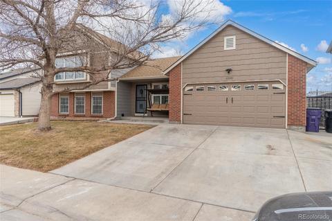 4590 Eugene Way, Denver, CO 80239 photo 3