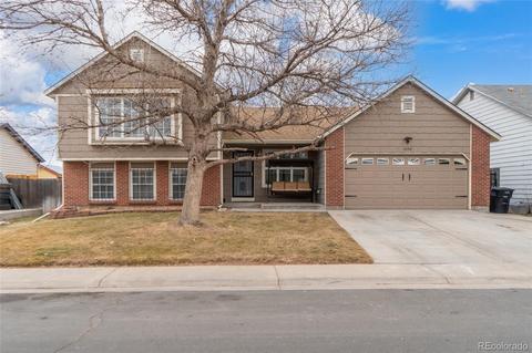 4590 Eugene Way, Denver, CO 80239 photo 1