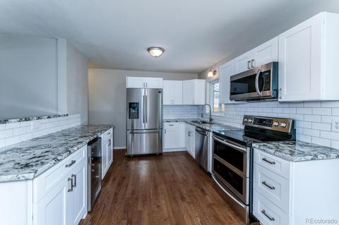 6353 Iris Way, Arvada, CO 80004 photo 10