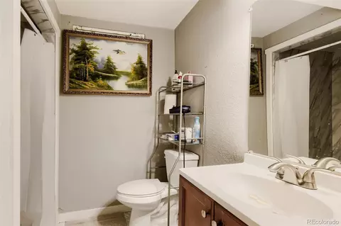 Bath - 3731 S Uinta St, Denver, CO 80237 photo 3 of 4