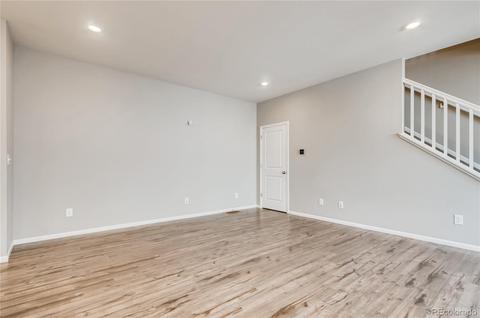 11209 E 25th Dr, Aurora, CO 80010 photo 11