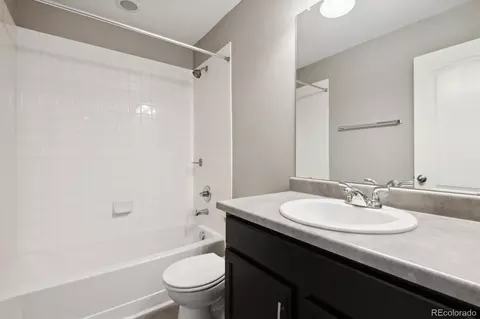 25620 E Maple Pl, Aurora, CO 80018 photo 13