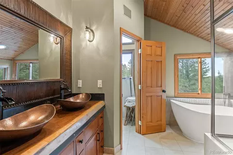 Bath - 9471 S Warhawk Rd, Conifer, CO 80433 photo 1 of 4