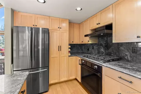 Kitchen - 9471 S Warhawk Rd, Conifer, CO 80433 photo 2 of 3