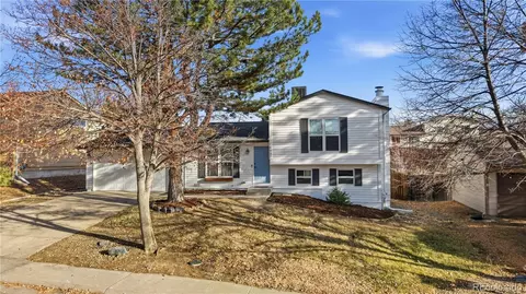 18932 E Kansas Dr, Aurora, CO 80017 photo 3