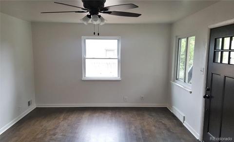 960 Lima St, Aurora, CO 80010 photo 3