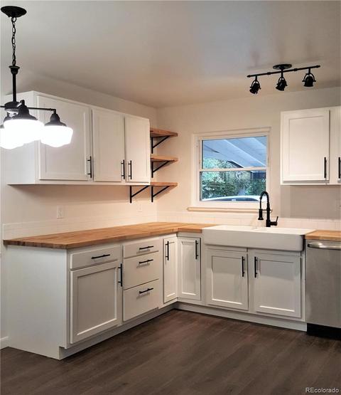 960 Lima St, Aurora, CO 80010 photo 7