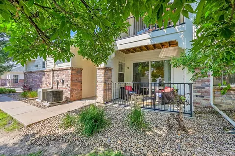 1147 S Alton St #A, Denver, CO 80247
