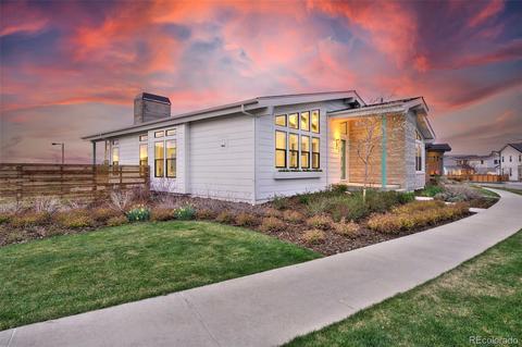 9253 E 61st Pl, Denver, CO 80238 photo 3