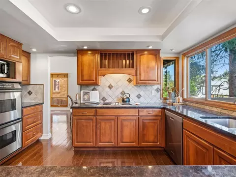 Kitchen - 8159 Lodgepole Trl, Lone Tree, CO 80124 photo 2 of 5